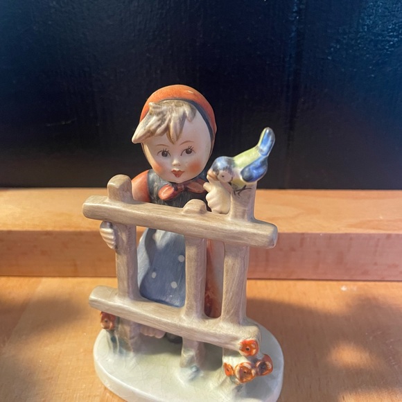 Hummel Collection - Picture 5 of 12